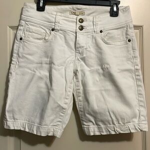 Off white CAbi denim shorts